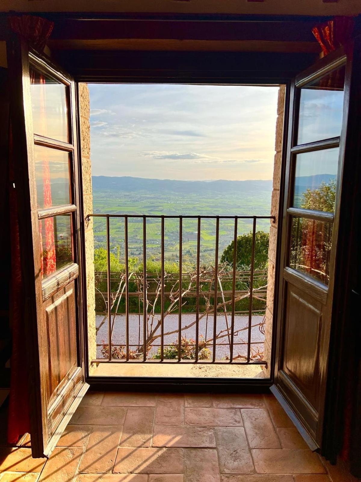 Villa Le Mandrie Di San Paolo à Assise Extérieur photo